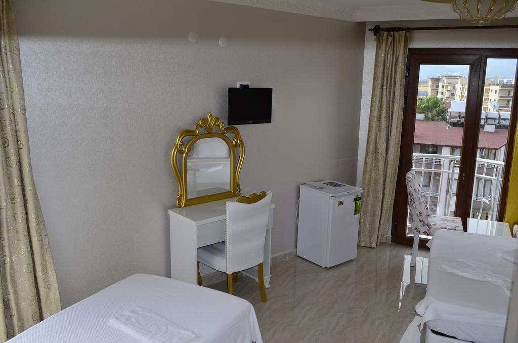 Alev Palace Otel Arsuz 객실 사진