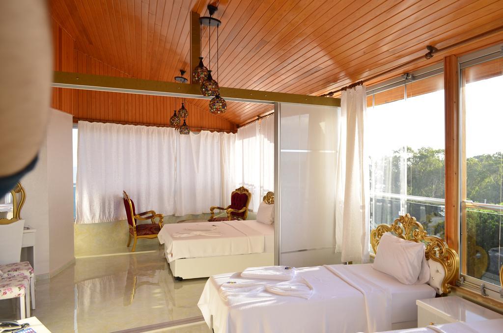 Alev Palace Otel Arsuz 객실 사진